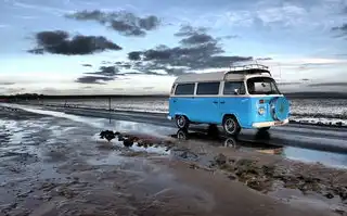 周公解梦下雨开车，揭秘梦境中的隐秘寓意，周公解梦下雨开车