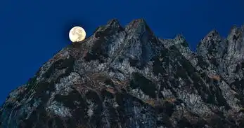 山川五行间，探寻自然与宇宙的和谐共鸣，山 五行