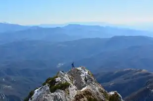 梦回山顶，探寻心灵之旅，梦见爬山爬到山顶